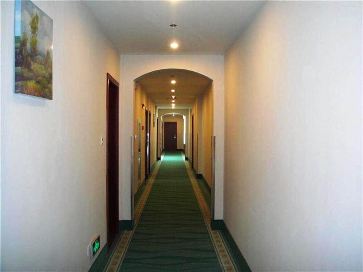 Greentree Inn Shanghai Jiading The South Of F1 Circuit Fangtai Hardware Market Express Hotel Extérieur photo
