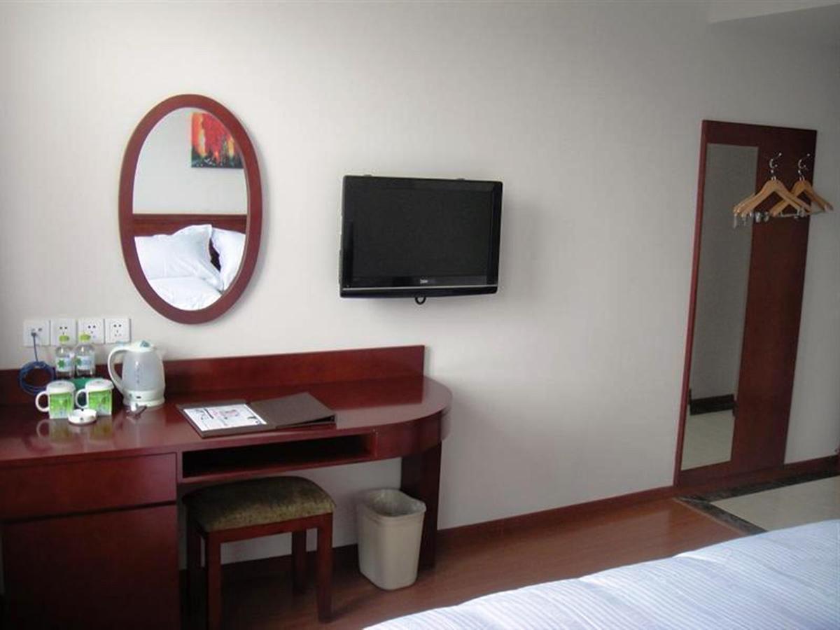 Greentree Inn Shanghai Jiading The South Of F1 Circuit Fangtai Hardware Market Express Hotel Extérieur photo