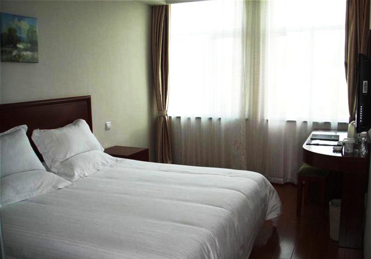 Greentree Inn Shanghai Jiading The South Of F1 Circuit Fangtai Hardware Market Express Hotel Extérieur photo
